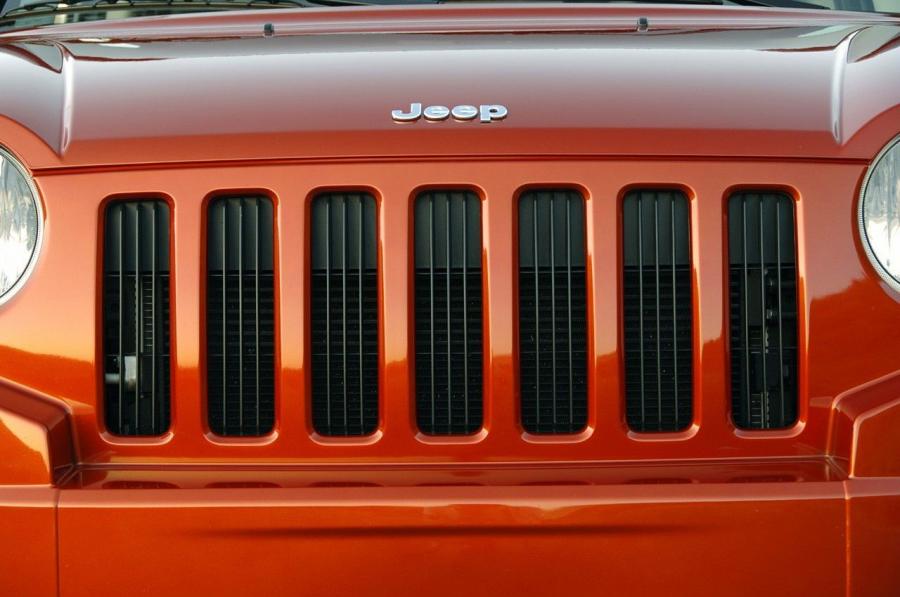  Jeep Compass Sport 4x2 2008 года  (фото 31 из 33)